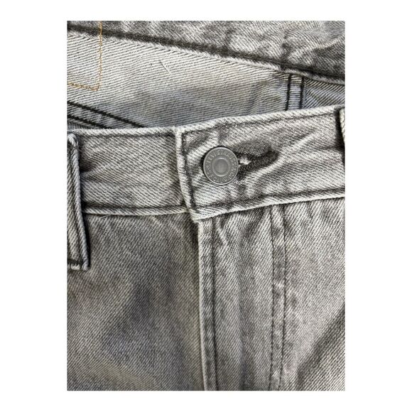 Levi's Premium
551 Z AUTHENTIC STRAIGHT FIT MEN'S JEANS 34 32 Grey like new - Picture 6 of 9
